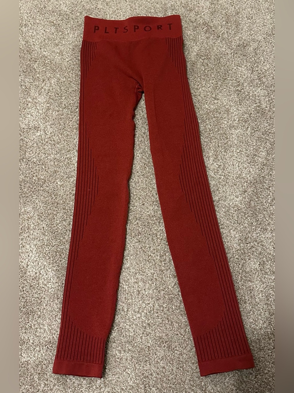 PrettyLittleThing Red Seam Detail Kids Leggings